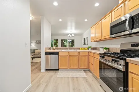 4126 214th Street SW Mountlake Terrace WA 98043