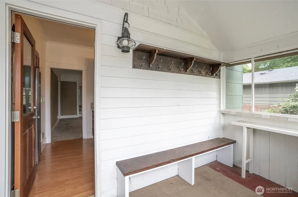 2909 N 7th Street Tacoma WA 98406