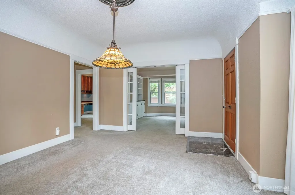 2909 N 7th Street Tacoma WA 98406