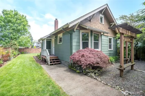 2909 N 7th Street Tacoma WA 98406