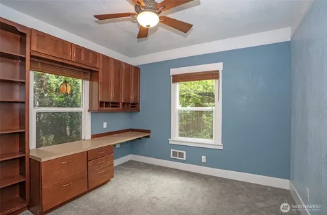 2909 N 7th Street Tacoma WA 98406