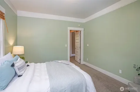 2909 N 7th Street Tacoma WA 98406