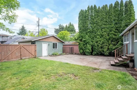 2909 N 7th Street Tacoma WA 98406