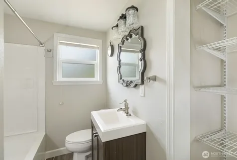 8440 54th Avenue S Seattle WA 98118