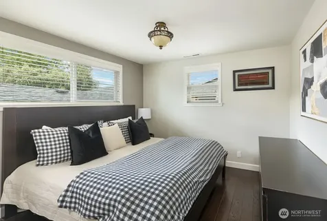 8440 54th Avenue S Seattle WA 98118