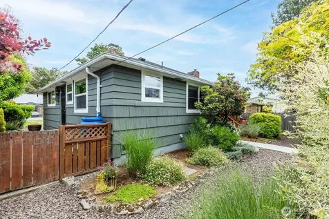 8440 54th Avenue S Seattle WA 98118