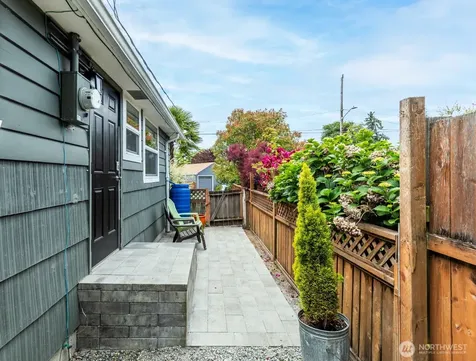 8440 54th Avenue S Seattle WA 98118