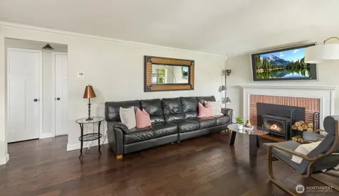 8440 54th Avenue S Seattle WA 98118