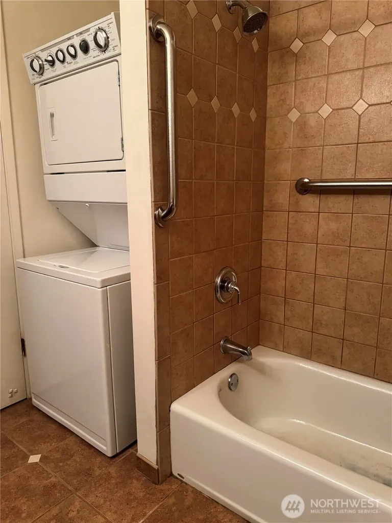 259 S 156th Street Burien WA 98148