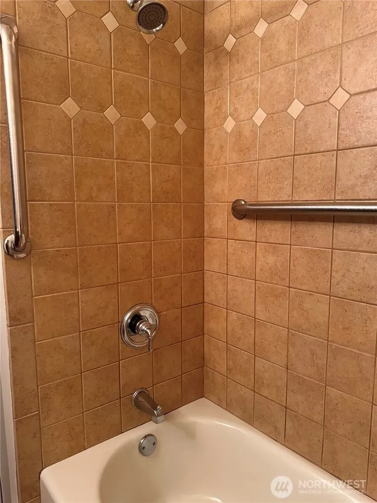 259 S 156th Street Burien WA 98148