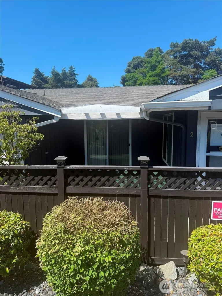 259 S 156th Street Burien WA 98148