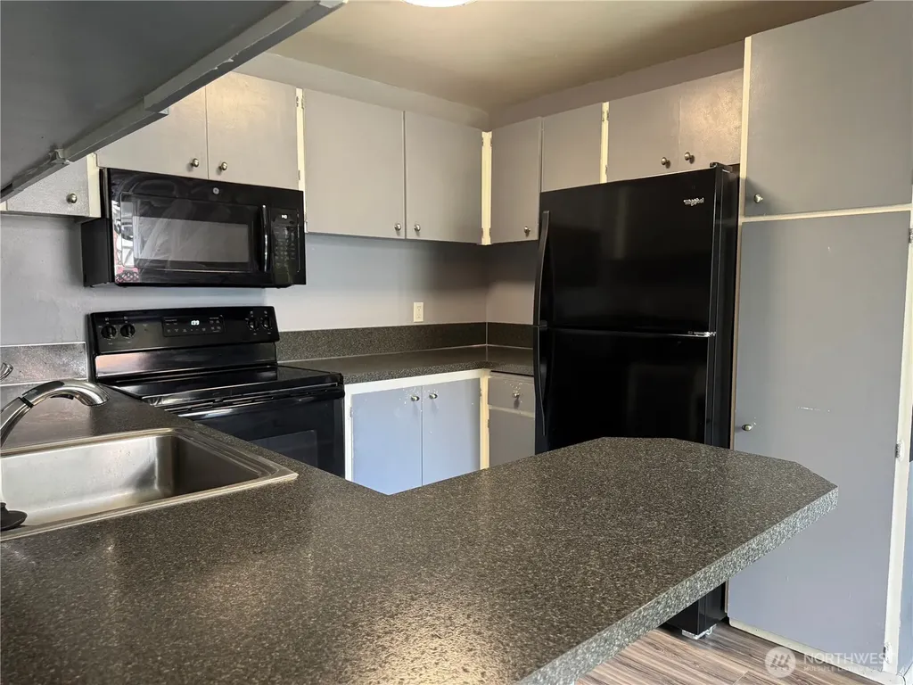 259 S 156th Street Burien WA 98148