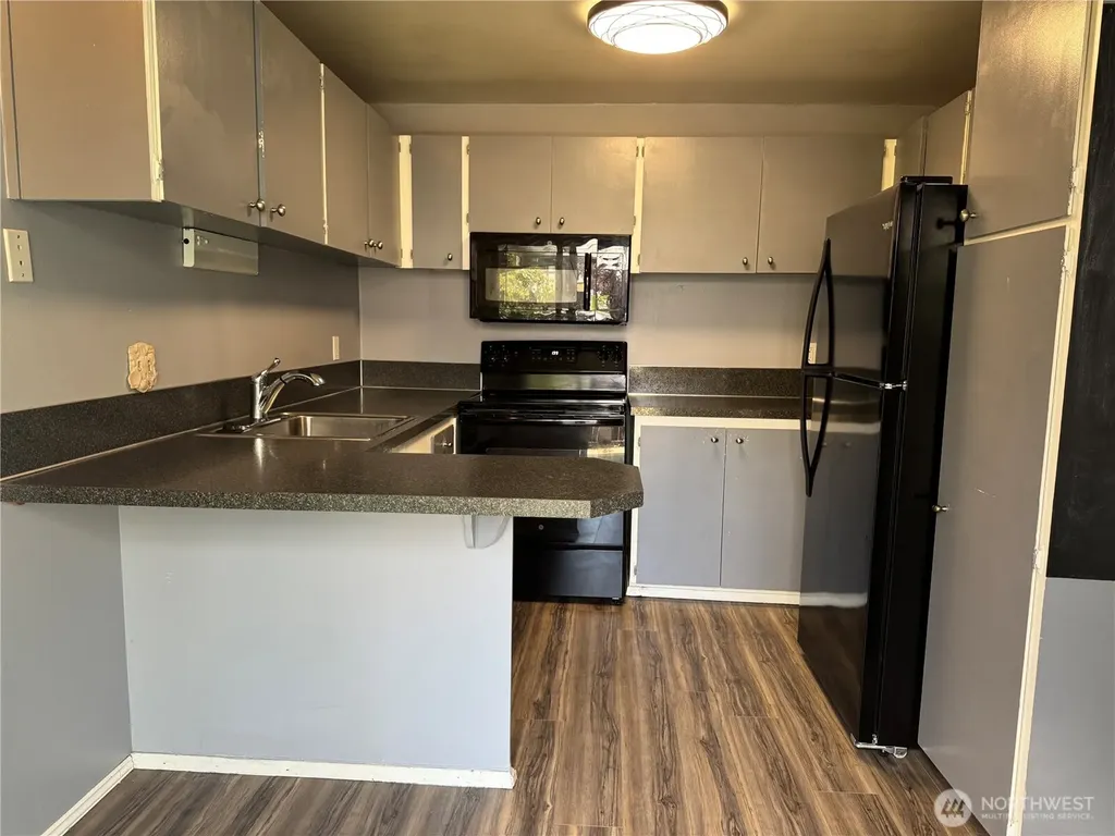 259 S 156th Street Burien WA 98148