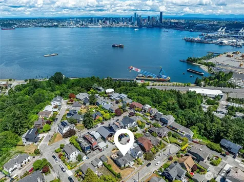 3722 SW Grayson Street Seattle WA 98126