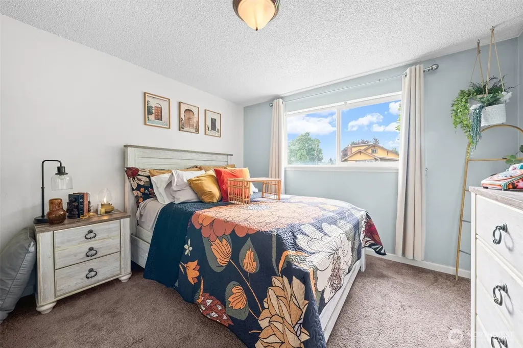 503 S 58th Street Tacoma WA 98408