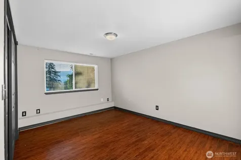 1531 Vista Drive Puyallup WA 98372