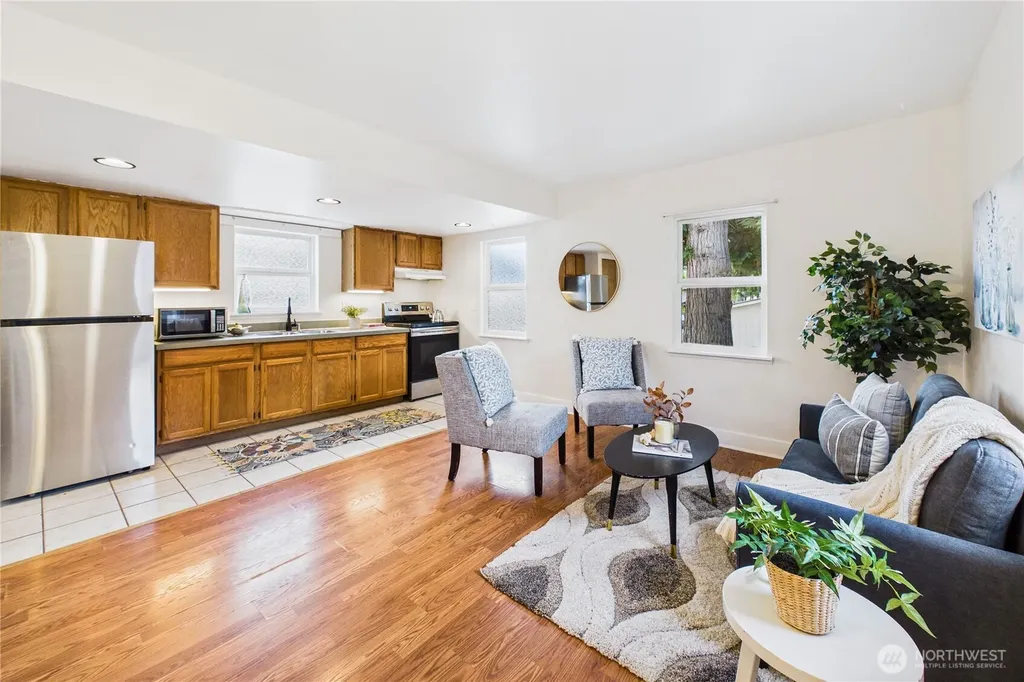 1728 5th Street Bremerton WA 98337