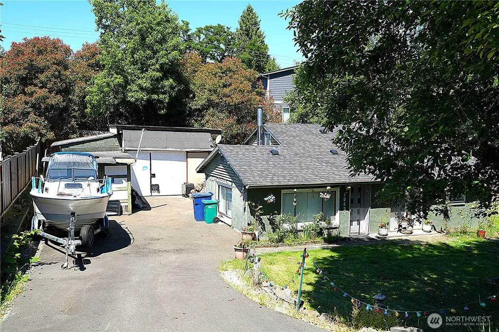 10433 1st Avenue SW Burien WA 98146