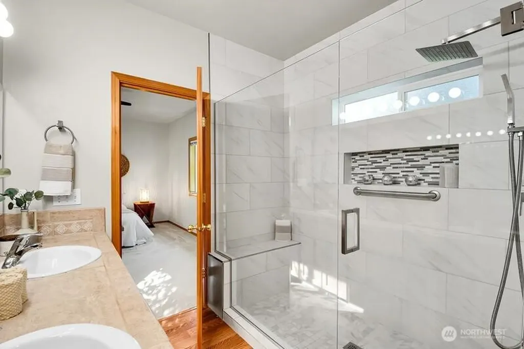 11033 94th Street NE Lake Stevens WA 98258