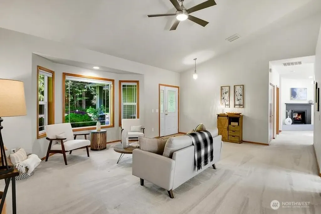 11033 94th Street NE Lake Stevens WA 98258