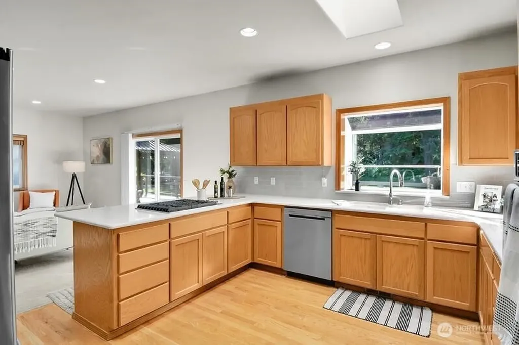 11033 94th Street NE Lake Stevens WA 98258