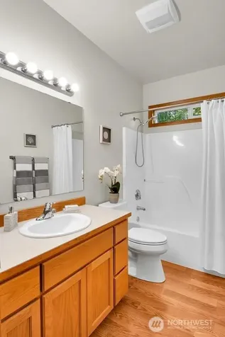 11033 94th Street NE Lake Stevens WA 98258