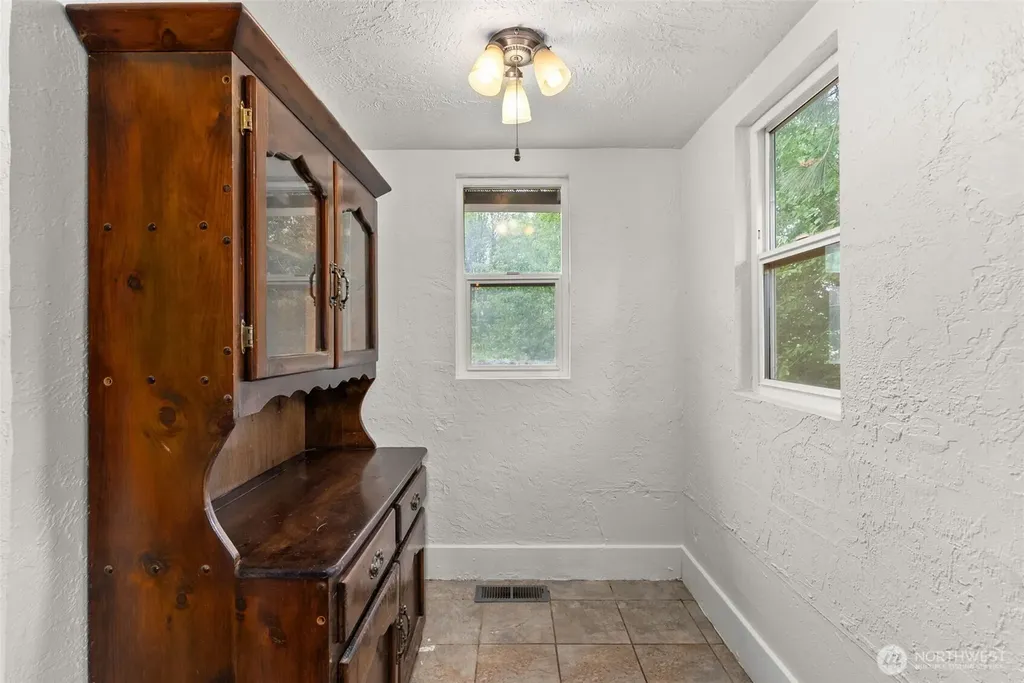 499 SW Chehalis Avenue Chehalis WA 98532