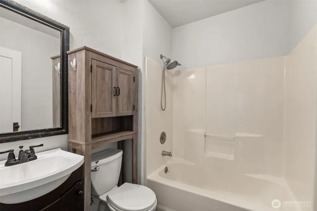 499 SW Chehalis Avenue Chehalis WA 98532