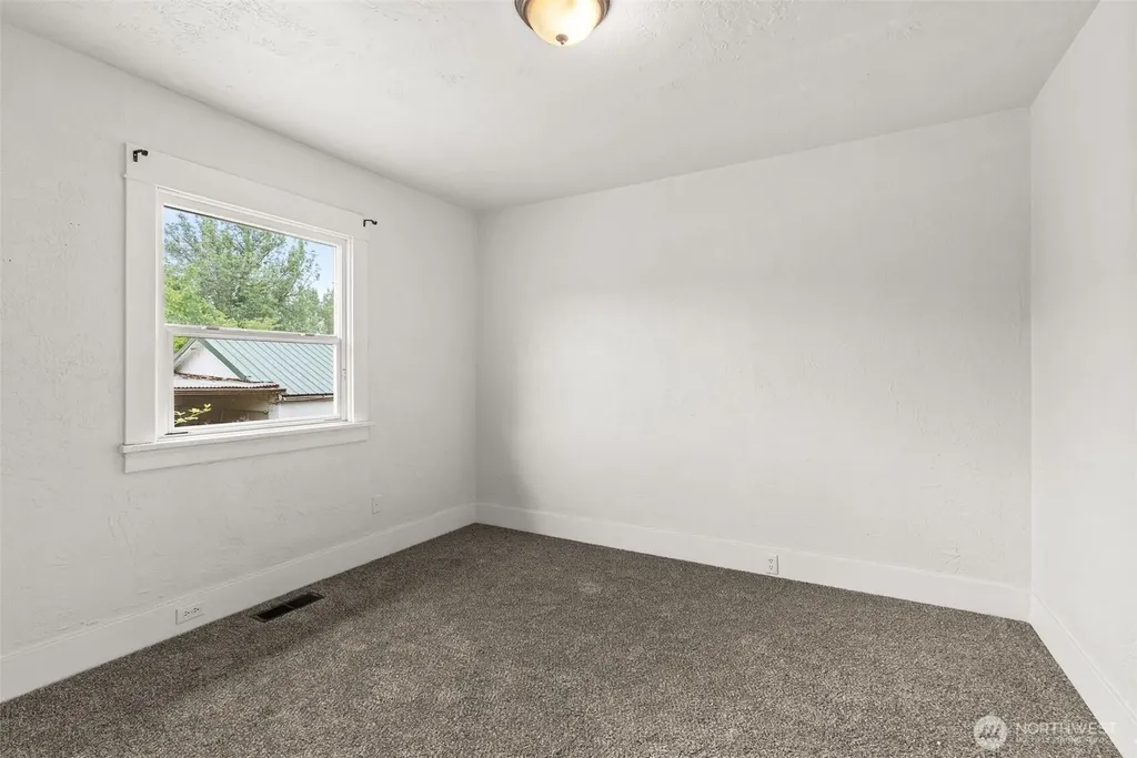 499 SW Chehalis Avenue Chehalis WA 98532
