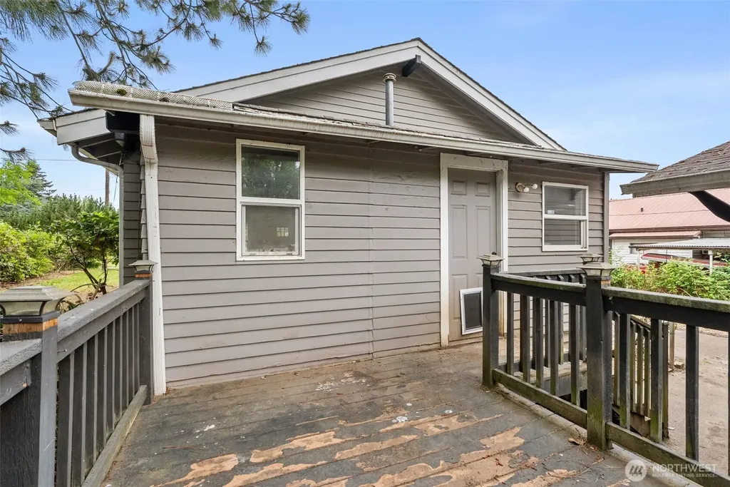 499 SW Chehalis Avenue Chehalis WA 98532