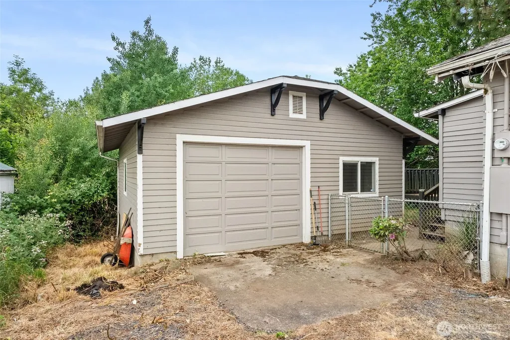 499 SW Chehalis Avenue Chehalis WA 98532