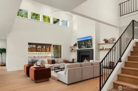 1917 166th Place NE Bellevue WA 98008