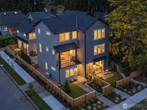 1970 25th Avenue E Seattle WA 98112