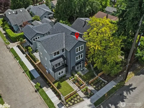 1970 25th Avenue E Seattle WA 98112