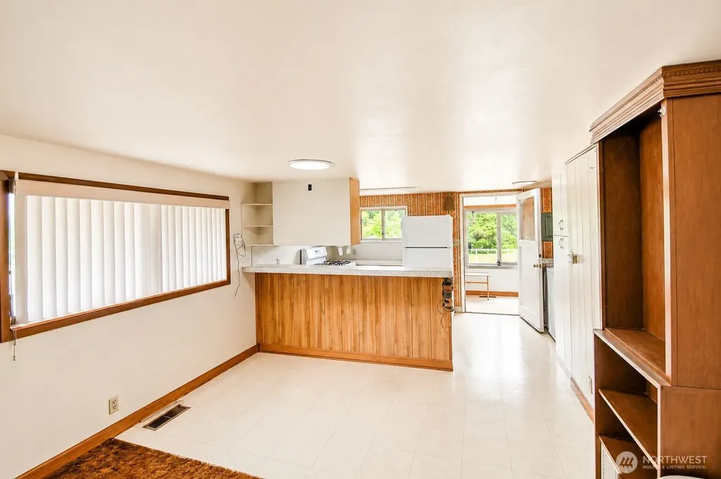 4320 Black Lake Belmore Road SW Olympia WA 98512