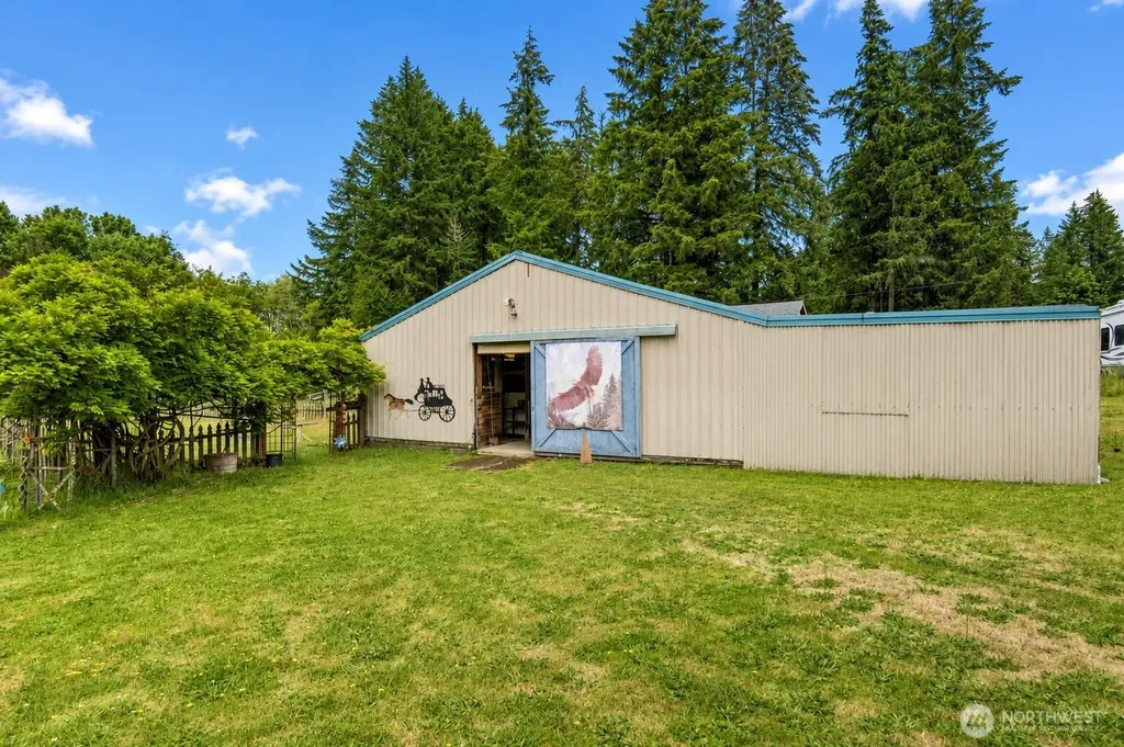 4320 Black Lake Belmore Road SW Olympia WA 98512