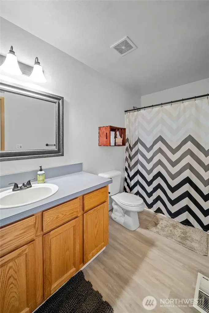 5304 Box Elder Court SW Olympia WA 98512