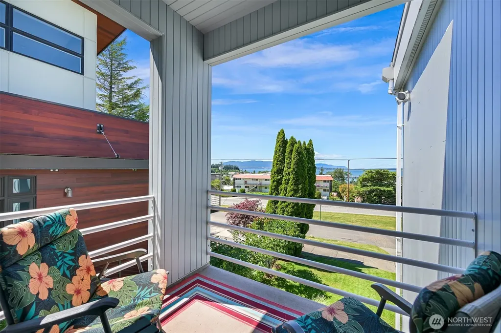 1005 11th Street Bellingham WA 98225