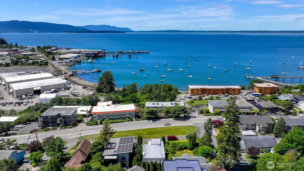 1005 11th Street Bellingham WA 98225