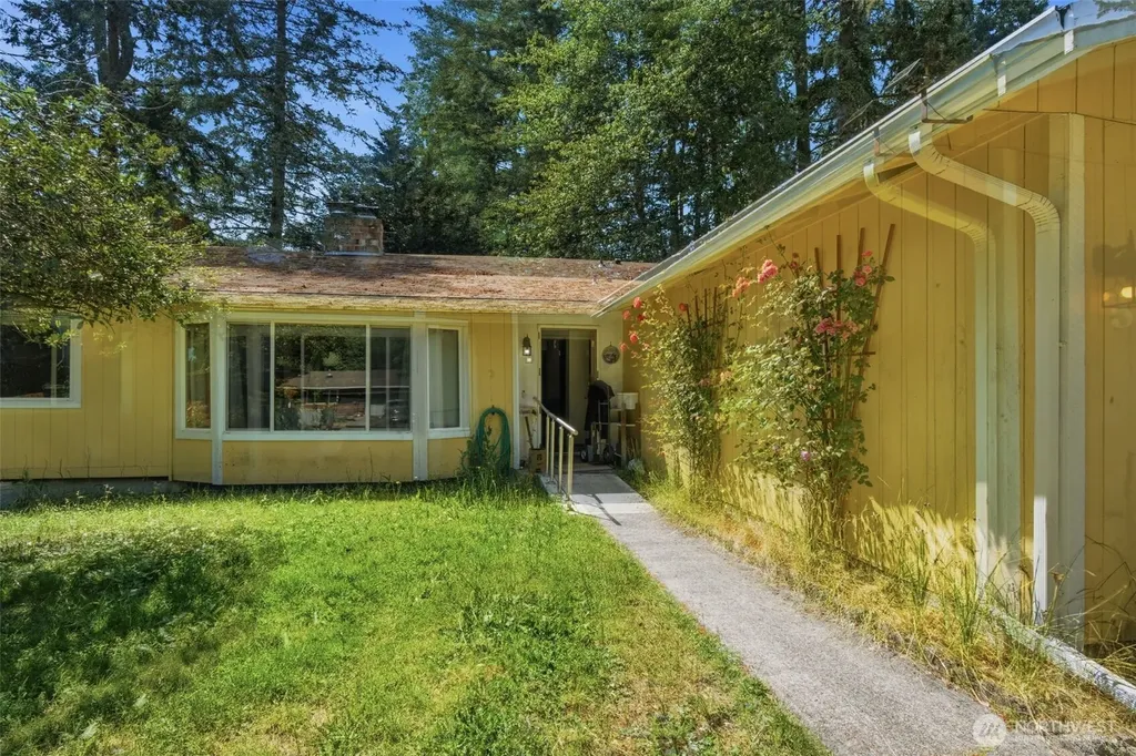 527 Ranger Drive SE Olympia WA 98503