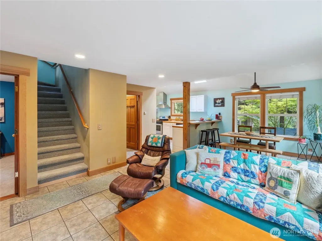 7683 Hideaway Lane Anacortes WA 98221