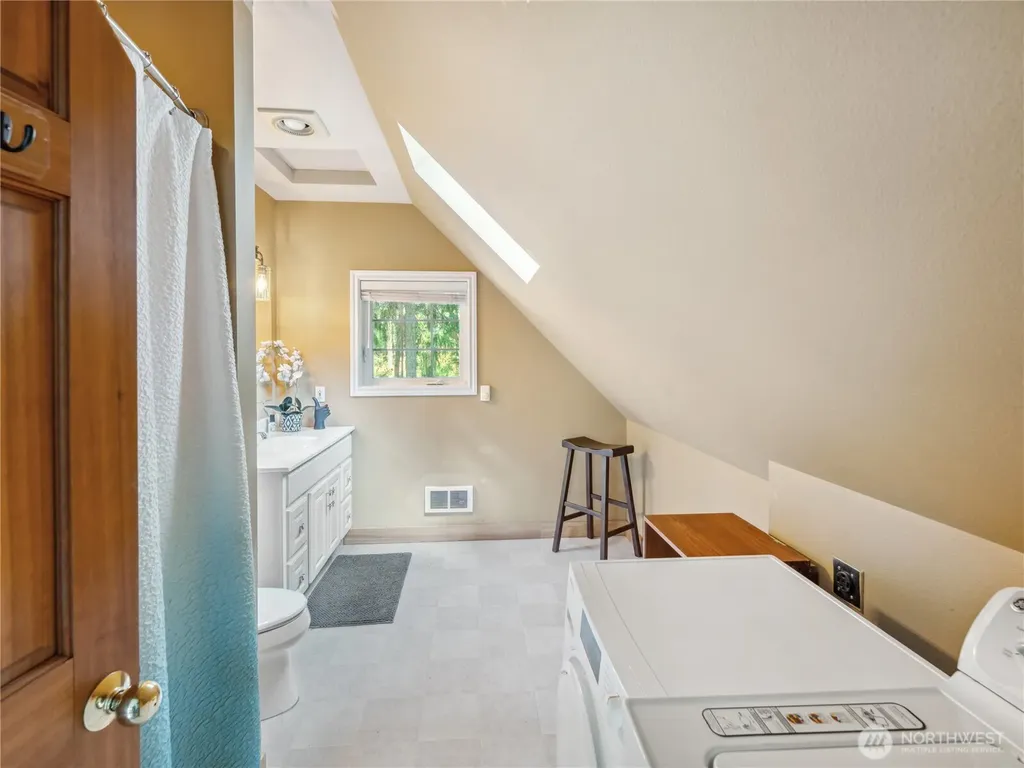 7683 Hideaway Lane Anacortes WA 98221
