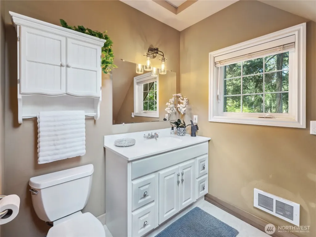 7683 Hideaway Lane Anacortes WA 98221