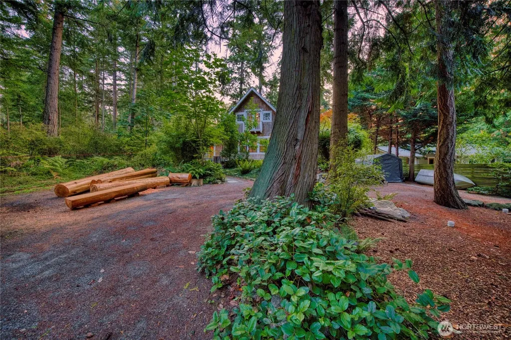7683 Hideaway Lane Anacortes WA 98221