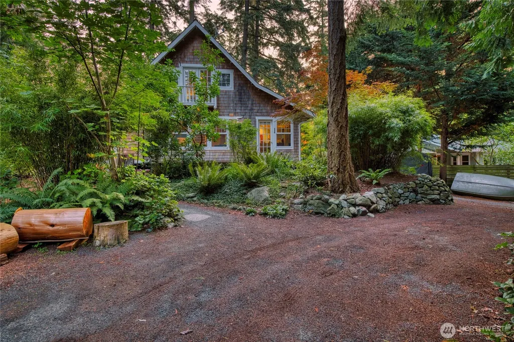 7683 Hideaway Lane Anacortes WA 98221