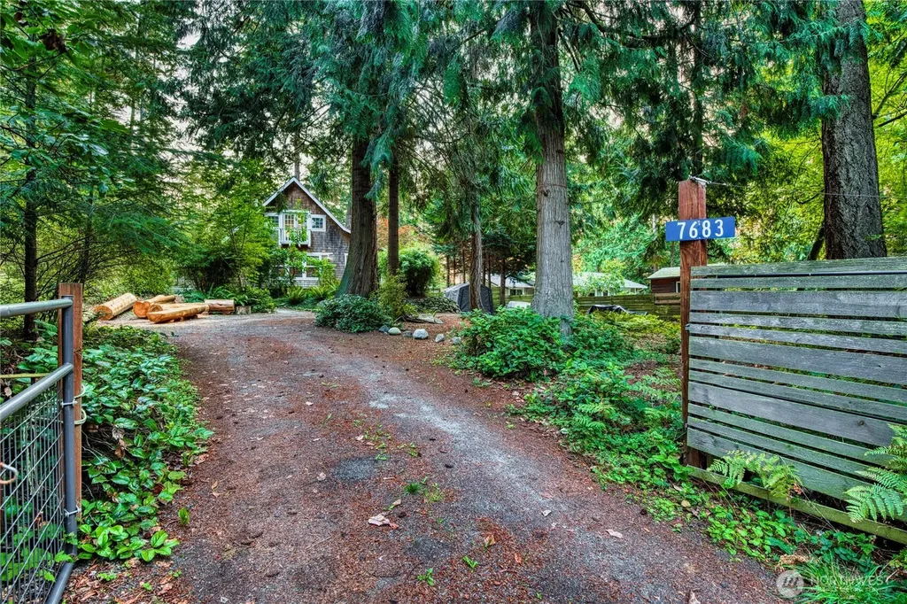 7683 Hideaway Lane Anacortes WA 98221