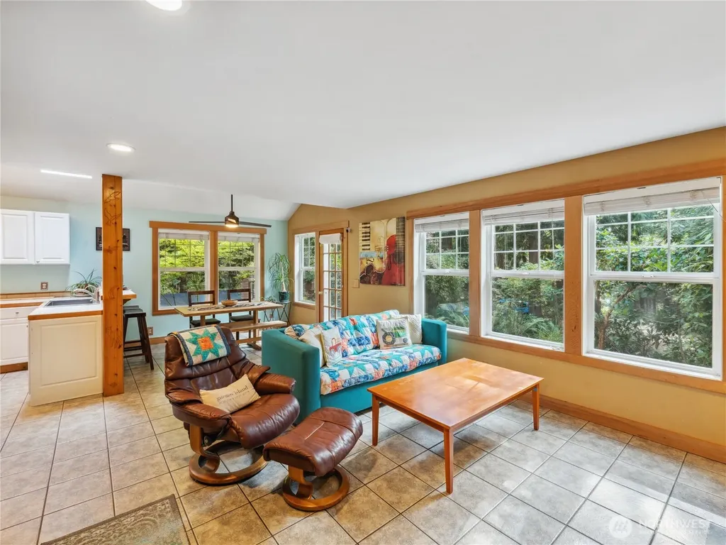 7683 Hideaway Lane Anacortes WA 98221