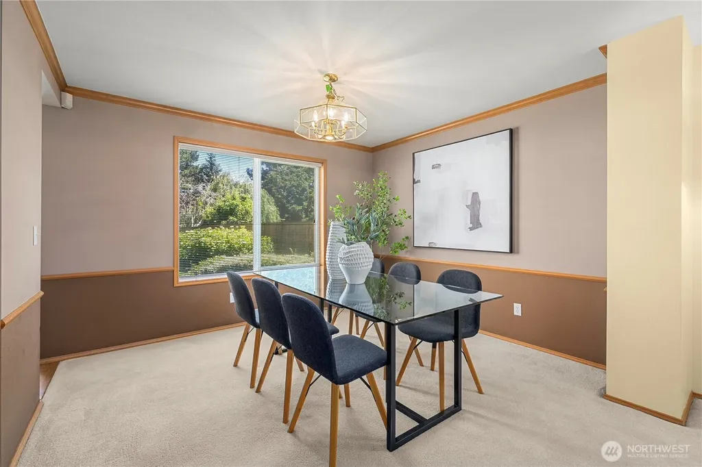 34656 10th Pl SW Federal Way WA 98023