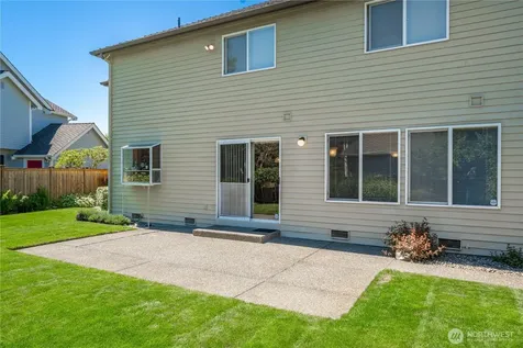 34656 10th Pl SW Federal Way WA 98023