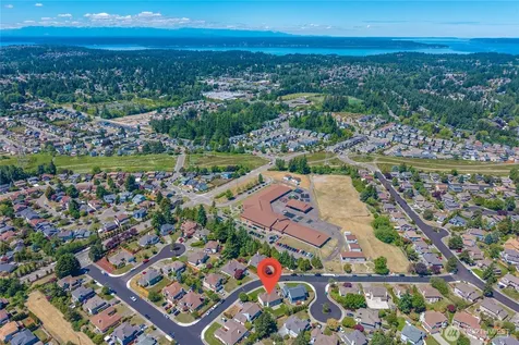 34656 10th Pl SW Federal Way WA 98023